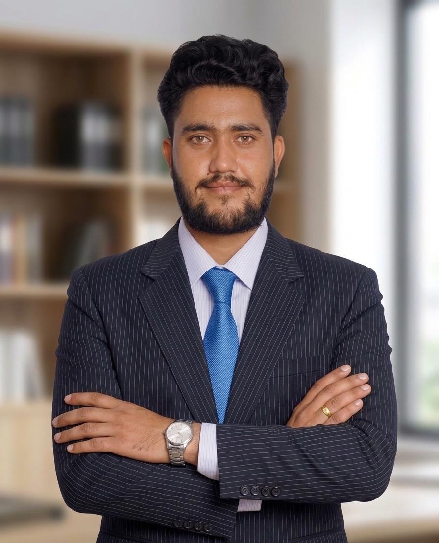 Sir Arif Hussain - Founder, Biology and Chemistry Teacher at PAH Academy